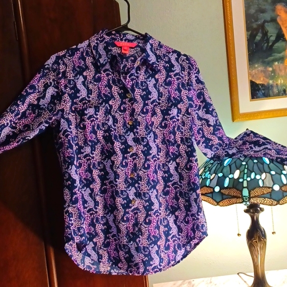 Lilly Pulitzer Tops - Lilly Pulitzer Top - On the Catwalk EUC Size XS